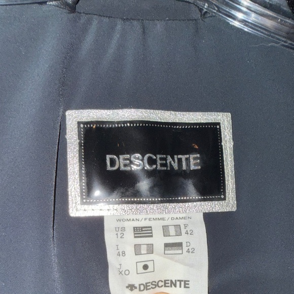 Descente Women's Kensie Black Ski Jacket – Size 12 (M/L) - Picture 5 of 6